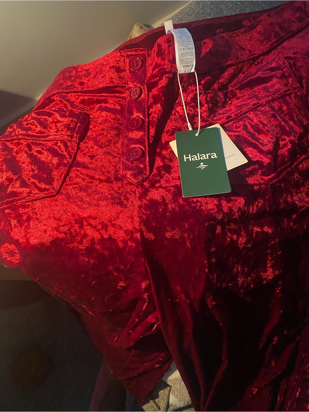 HALARA Women's Shimmering Red Velvet Button-Front Shirt